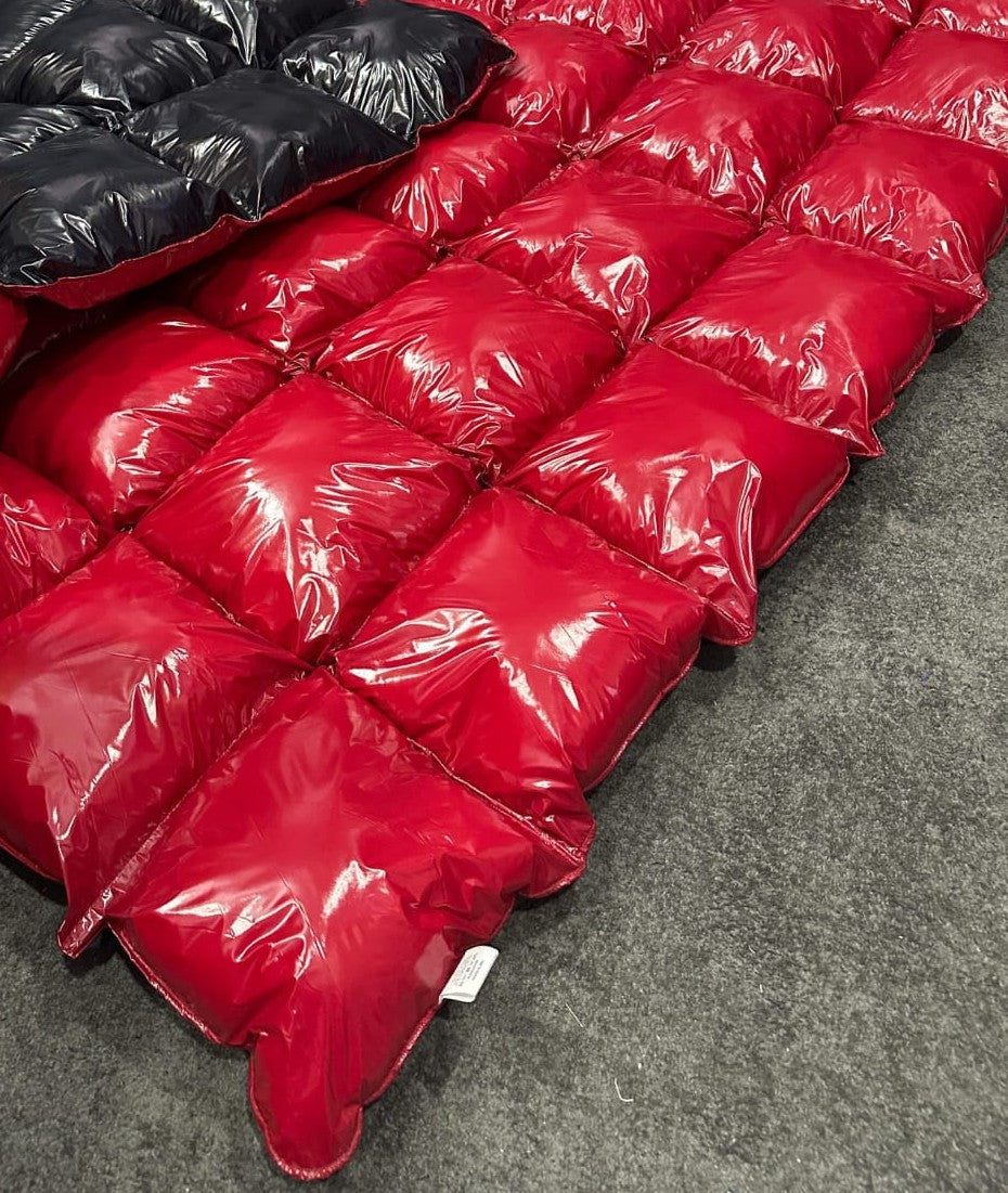 Glossy Nylon Bedding Set