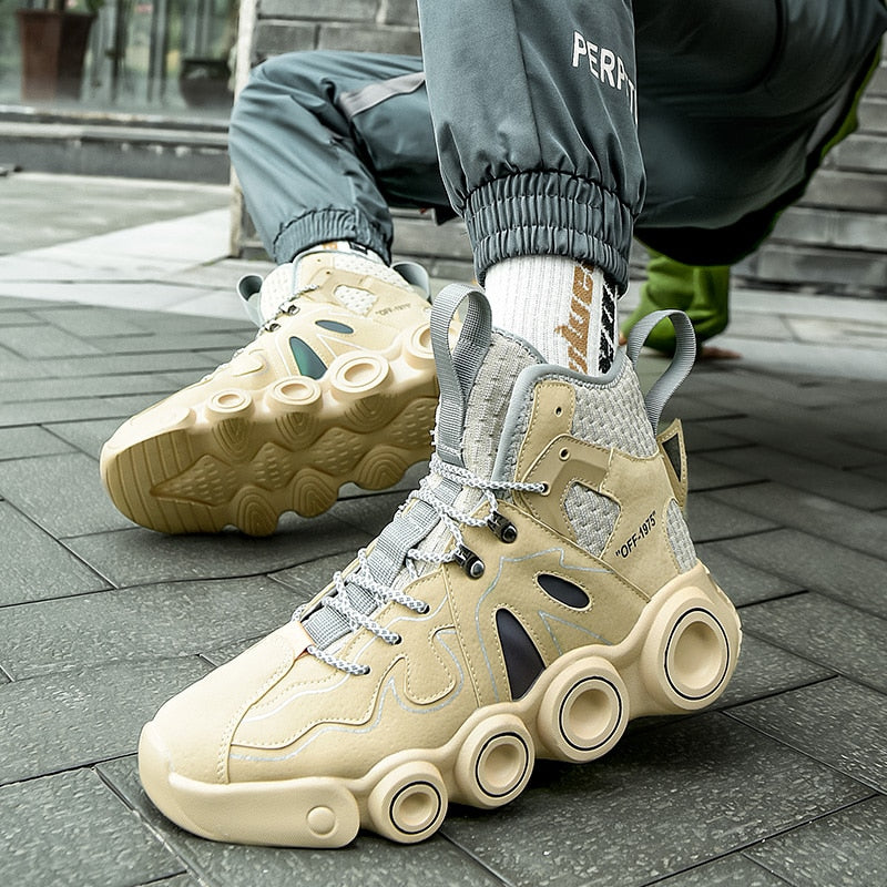 Men´s Sports Shoes with Thick Sole