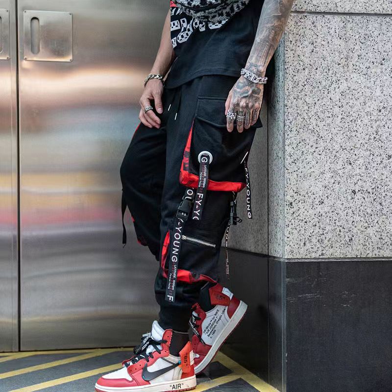 Clássico streetwear hip hop joggers homens carta fitas calças de carga bolsos trilha tático casual masculino moletom kz99