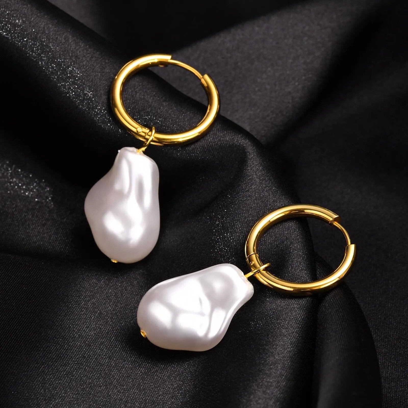 Pendientes de perlas barrocas, pendientes de aro de perlas de imitación, pendientes de perlas irregulares gruesos para hombres y mujeres