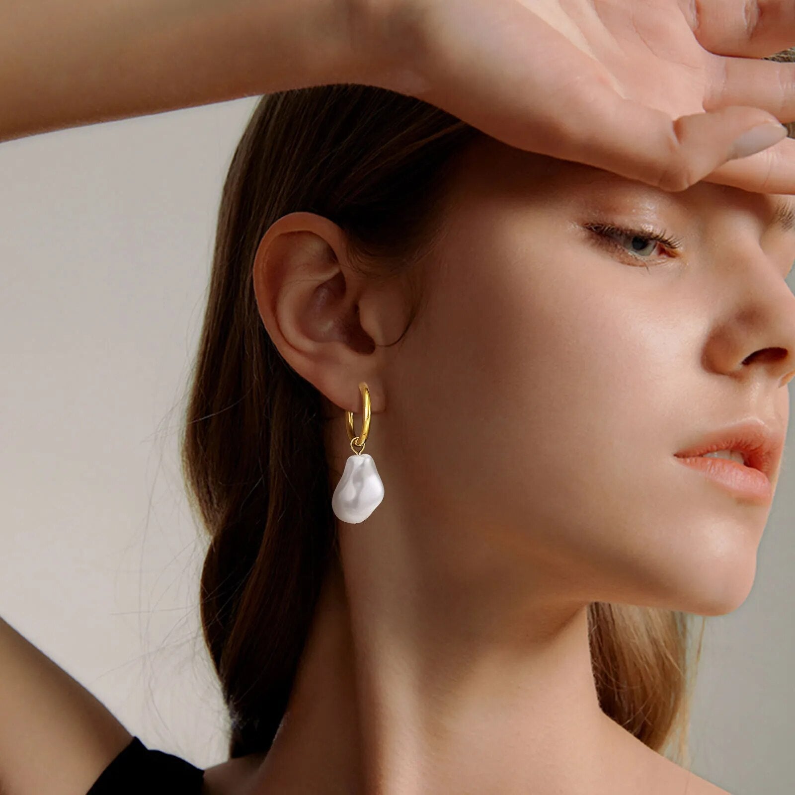 Pendientes de perlas barrocas, pendientes de aro de perlas de imitación, pendientes de perlas irregulares gruesos para hombres y mujeres